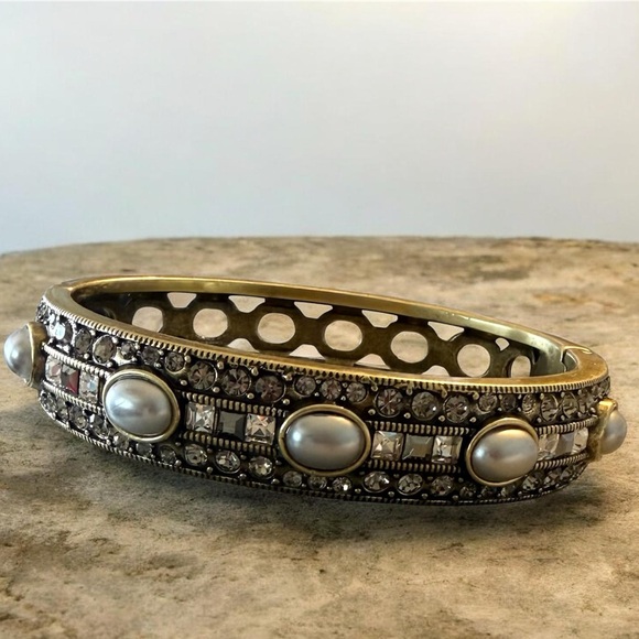 Heidi Daus Gold and Silver Pearl Bracelet - Picture 2 of 7